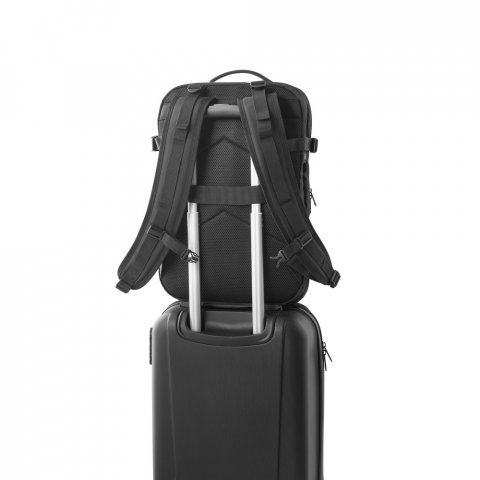 DALLAS PLATE. Mochila de viagem para notebook (17.3") em poli&eacute;ster reciclado 600D de alta densidade, com compartimento para arruma&ccedil;&atilde;o (29 L) - Preto