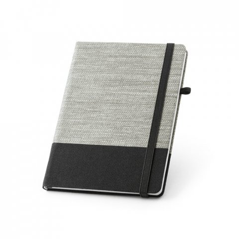 ROUSSEAU II. Caderno A5 de capa dura em palha e algod&atilde;o canvas, com p&aacute;ginas pautadas - Preto