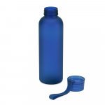 CARGNIN. Squeeze esportiva em PET 100% reciclado, com acabamento fosco (600 mL) - Azul