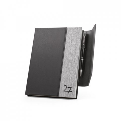 AUSTEN A5. Agenda A5 em PU (58% reciclado) e PET reciclado (100% rPET) 300D - Cinza claro