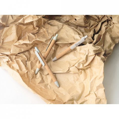GOYA. Caneta esferogr&aacute;fica em corti&ccedil;a, fibra de palha de trigo e PP com escrita em azul