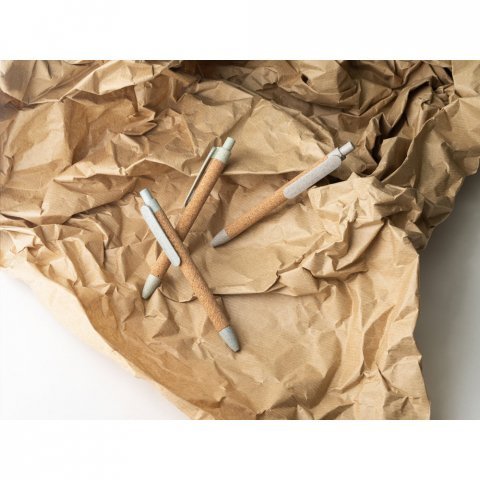 GOYA. Caneta esferogr&aacute;fica em corti&ccedil;a, fibra de palha de trigo e PP com escrita em azul