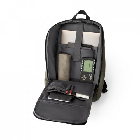 TOULON. Mochila para notebook (16") em poli&eacute;ster reciclado 600D de alta densidade, com revestimento resistente &agrave; &aacute;gua (19 L) - Verde escuro