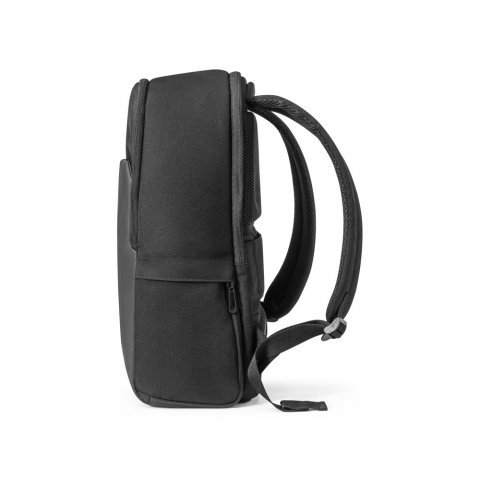 BELFAST. Mochila (20 L) 2 em 1 com bolsa t&eacute;rmica (4.5L) inclusa que permite a sua utiliza&ccedil;&atilde;o em conjunto ou separado - Preto