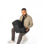 BELFAST. Mochila (20 L) 2 em 1 com bolsa t&eacute;rmica (4.5L) inclusa que permite a sua utiliza&ccedil;&atilde;o em conjunto ou separado - Preto