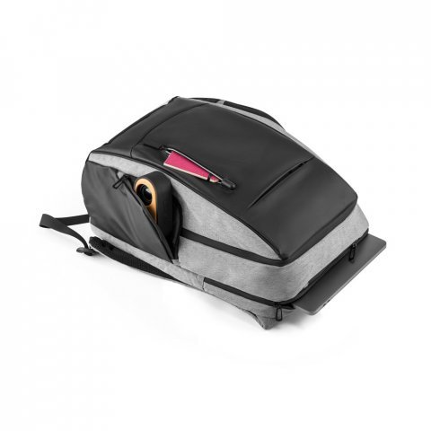 LYON. Mochila para notebook (17") em 900D e Tarpaulin (30 L) - Cinza claro