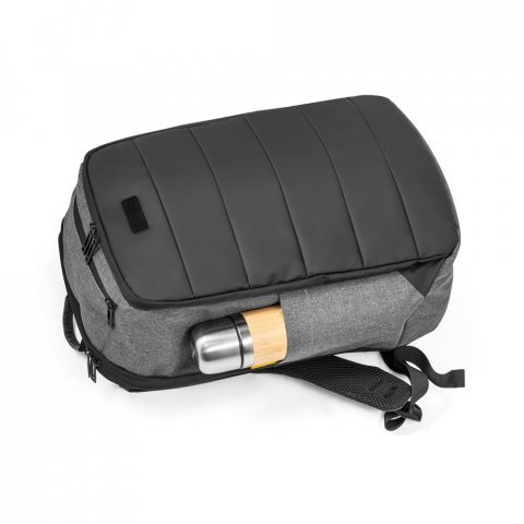 MUNIQUE. Mochila para notebook (17") em 300D de alta densidade  (21 L) - Cinza claro