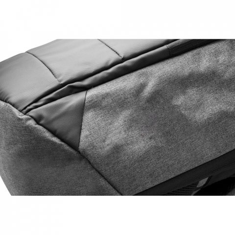 MUNIQUE. Mochila para notebook (17") em 300D de alta densidade  (21 L) - Cinza claro