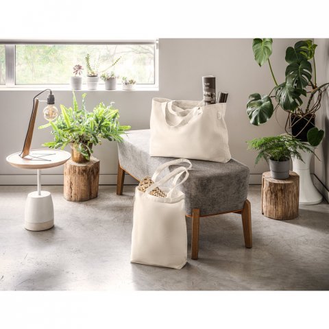 GIRONA. Sacola em 50% algod&atilde;o, 30% algod&atilde;o reciclado e 20% poli&eacute;ster reciclado (220 g/m&sup2;)