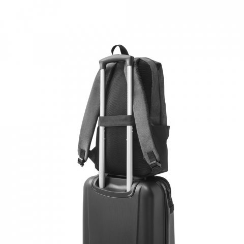 DOUALA. Mochila para notebook (15.6") em 300D 2Tone de alta densiade 2Tone em nylon (17 L) - Preto
