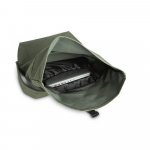 ATENAS. Mochila para computador port&aacute;til (17.3") em 600D (21 L) - Verde escuro