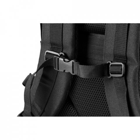 EDINBURGH BPACK. Mochila estilo militar em poli&eacute;ster reciclado 600D de alta densidade, com bolso para notebook (17.3") 21 L - Preto