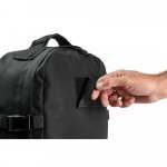 EDINBURGH BPACK. Mochila estilo militar em poli&eacute;ster reciclado 600D de alta densidade, com bolso para notebook (17.3") 21 L - Preto