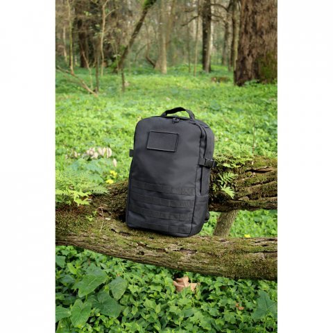 EDINBURGH BPACK. Mochila estilo militar em poli&eacute;ster reciclado 600D de alta densidade, com bolso para notebook (17.3") 21 L