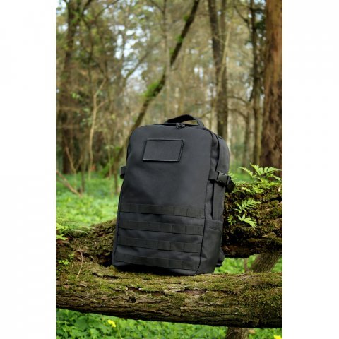 EDINBURGH BPACK. Mochila estilo militar em poli&eacute;ster reciclado 600D de alta densidade, com bolso para notebook (17.3") 21 L