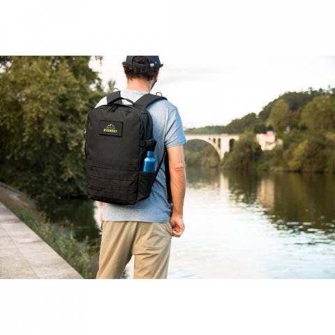 EDINBURGH BPACK. Mochila estilo militar em poli&eacute;ster reciclado 600D de alta densidade, com bolso para notebook (17.3") 21 L
