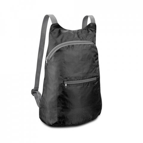 BARCELONA. Mochila, dobr&aacute;vel, em 210D ripstop (8 L) - Preto