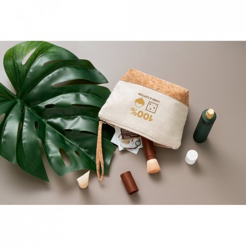 BLANCHETT. Bolsa de cosm&eacute;ticos 100% de algod&atilde;o (280 g/m&sup2;) com detalhes em corti&ccedil;a