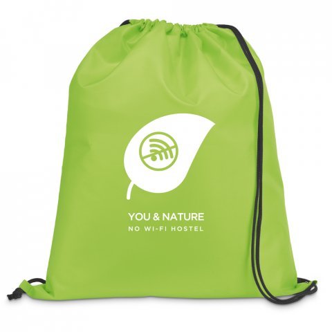 CARNABY. Sacola tipo mochila em 210D com cord&otilde;es em preto - Verde claro