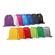 CARNABY. Sacola tipo mochila em 210D com cord&otilde;es em preto