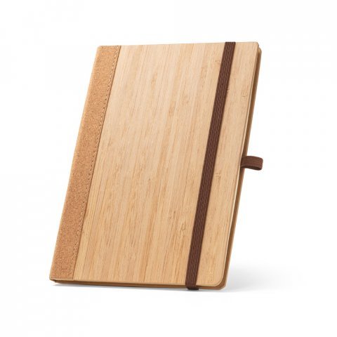 ORWELL. Caderno A5 de capa dura em folha de bambu e corti&ccedil;a, com p&aacute;ginas pautadas - Natural