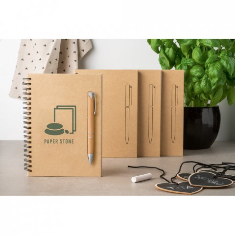 ROCK. Caderno B6 de capa dura em papel kraft (120 g/m&sup2;), com p&aacute;ginas lisas