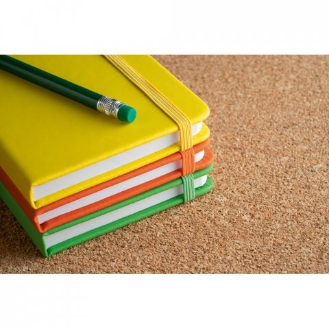 MEYER. Caderno de bolso em c.sint&eacute;tico com p&aacute;ginas lisas