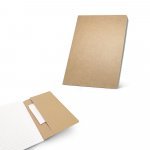 KOSTOVA. Caderno A5 de capa flex&iacute;vel em cart&atilde;o kraft 100% reciclado, com p&aacute;ginas pautadas
