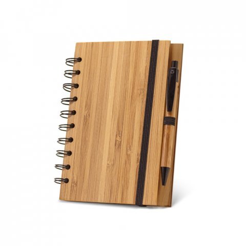 DICKENS A5. Caderno A5 espiral de capa dura em bambu, com p&aacute;ginas pautadas em papel 100% reciclado - Natural