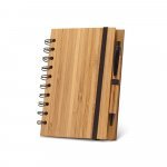 DICKENS A5. Caderno A5 espiral de capa dura em bambu, com p&aacute;ginas pautadas em papel 100% reciclado - Natural