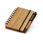 DICKENS A6. Caderno A6 espiral de capa dura em bambu, com p&aacute;ginas pautadas em papel 100% reciclado - Natural