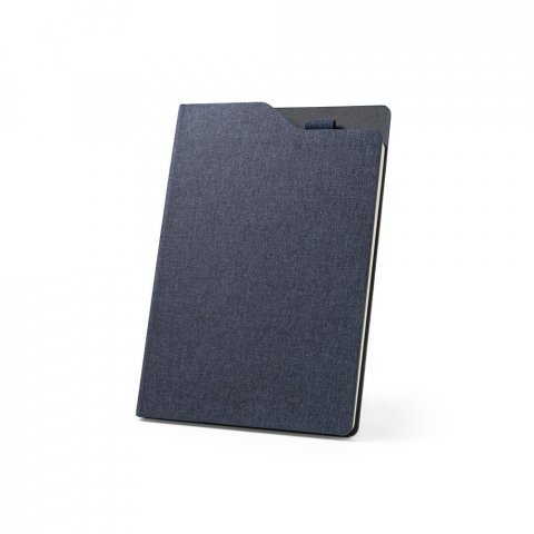 LOBATO. Caderno A5 de capa dura em tecido PET 100% reciclado, com p&aacute;ginas pautadas recicladas - Azul marinho