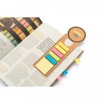 SAWYER. Conjunto para escrit&oacute;rio 3 em 1, em papel 100% reciclado, com parte superior em formato redondo com impress&atilde;o preta &agrave; volta - Natural
