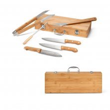 BOTTURA. Kit churrasco em estojo de bambu com 6 pe&ccedil;as em a&ccedil;o inox e bambu