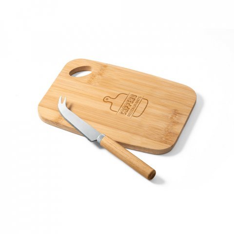 CAPPERO. Conjunto de t&aacute;bua de corte e pequena faca de queijo em bambu - Natural