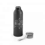 RIO. Squeeze em alum&iacute;nio com tira em silicone (660 mL) - Preto