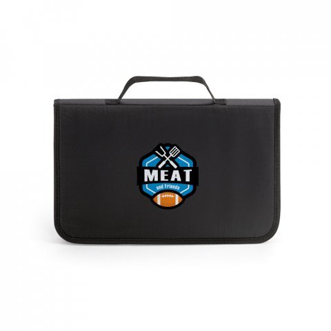 BOTALY. Kit churrasco em estojo de nylon 210D com t&aacute;bua em PP e 5 utens&iacute;lios em a&ccedil;o inox e PP - Preto