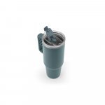 JOYNER XL. Copo de viagem de grande dimens&atilde;o em a&ccedil;o inoxid&aacute;vel 91% reciclado com parede dupla isolada (1300 mL) - Verde tropa