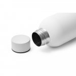 ODIN. Garrafa em a&ccedil;o inox 36% reciclado de parede dupla t&eacute;rmica, isolada a v&aacute;cuo (550 mL) - Branco