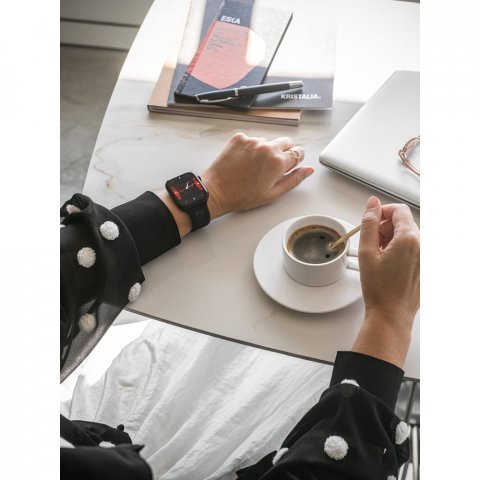 WILES. Rel&oacute;gio inteligente com bracelete em silicone e &agrave; prova de salpicos de &aacute;gua (IPX4)