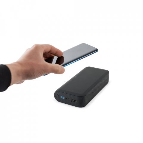 BECKER 20. Bateria port&aacute;til com carregador por indu&ccedil;&atilde;o super-r&aacute;pido (20.000 mAh), em ABS 100% reciclado - Preto