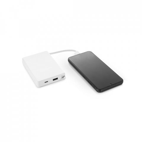LATTES. Bateria port&aacute;til com cabo integrado, em ABS 100% reciclado (10.000 mAh) - Branco