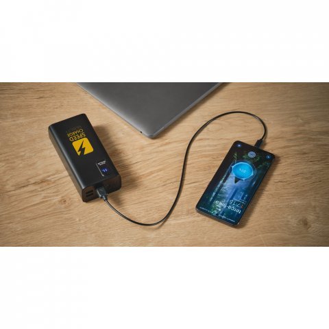 GURDON. Bateria port&aacute;til em ABS 100% reciclado (30.000 mAh)