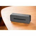 THUNDER. Caixa de som port&aacute;til com microfone em ABS