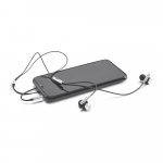 VIBRATION. Fones de ouvido em metal e ABS - Cromado